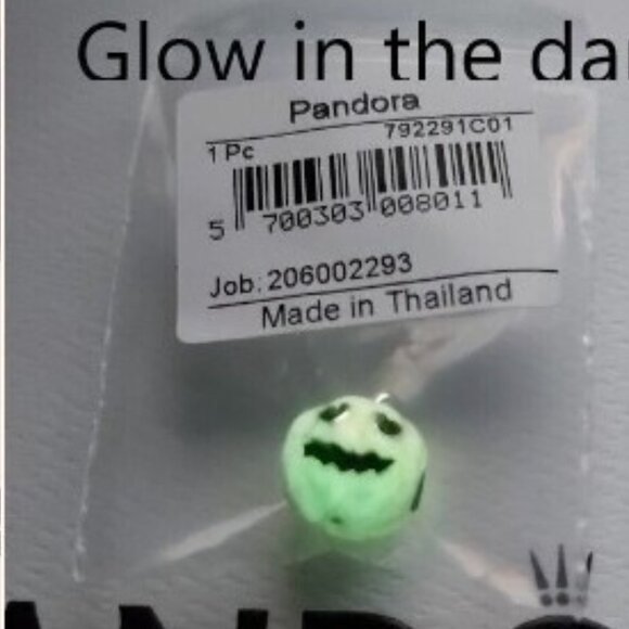 Authentic PANDORA Sterling Silver Glow-in-the-dark Spooky Pumpkin 792291C01 - Picture 10 of 10